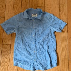 Light button up shirt